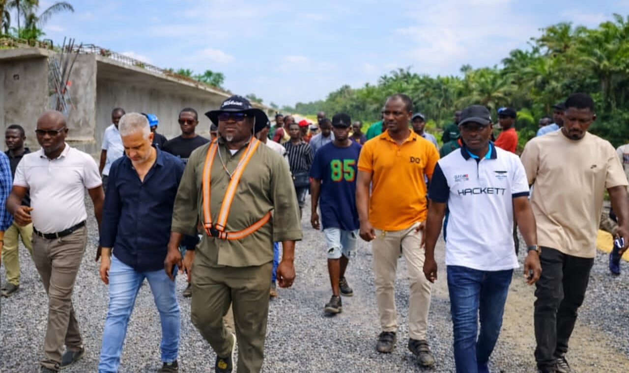 https://deltaprojectapp.pmtech.com.ng/Izeze Hails Oborevwori’s Courage as Ayakoromo Bridge Records Major Construction Milestones